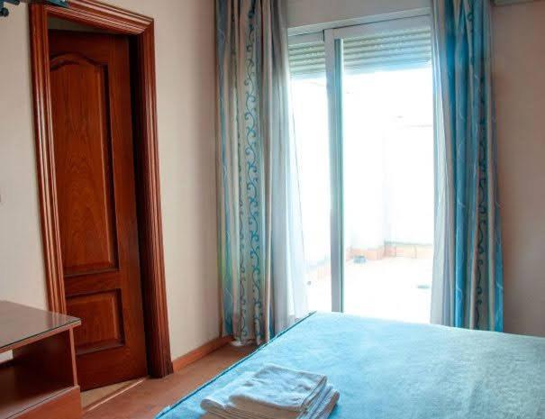 Hotel Lindaraja Атарфе Экстерьер фото